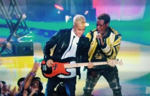 fall-out-boy-fetty-wap-mtv-movie-awards-2015-ftr