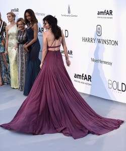 kendall-jenner-amfar-gty-3