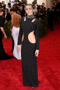 miley-cyrus-met-gala-2015