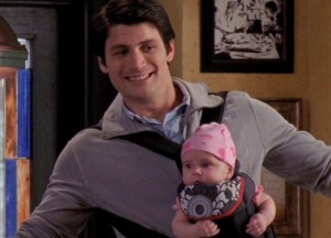 Naley-Jamie-and-Lydia-8-22-one-tree-hill-nathan-haley-jamie-24891575-779-563