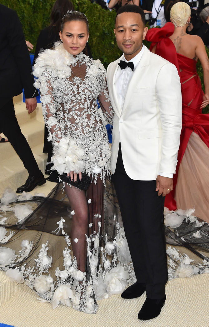 "Rei Kawakubo/Comme des Garcons: Art Of The In-Between" Costume Institute Gala