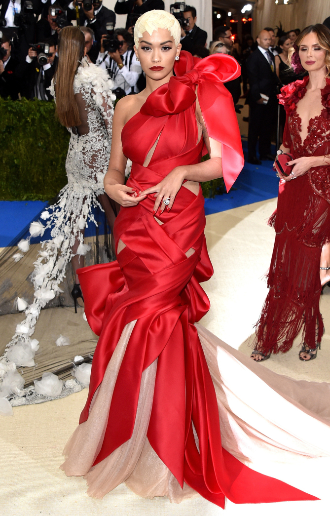 "Rei Kawakubo/Comme des Garcons: Art Of The In-Between" Costume Institute Gala