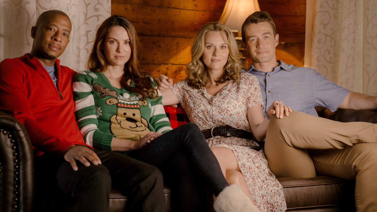 THE-CHRISTMAS-CONTRACT